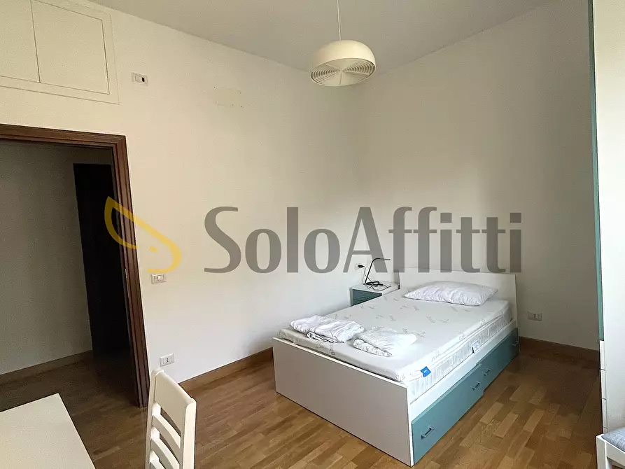 Immagine 3 di Stanza singola in affitto  in Via Cristoforo Colombo 348 a Roma