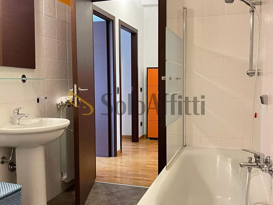Immagine 14 di Trilocale in affitto  a Gallarate