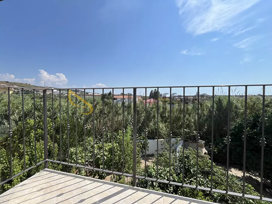 Immagine 5 di Trilocale in affitto  a Catanzaro