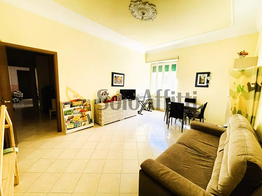 Immagine 1 di Trilocale in affitto  in via Pomezia a Roma