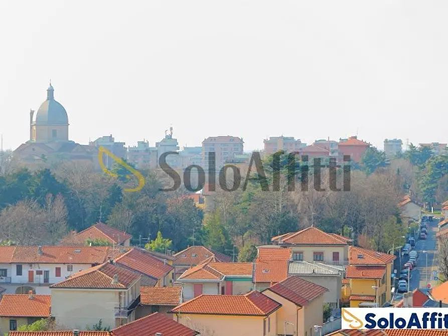 Immagine 22 di Bilocale in affitto  in Viale alla stazione 1 a Desio