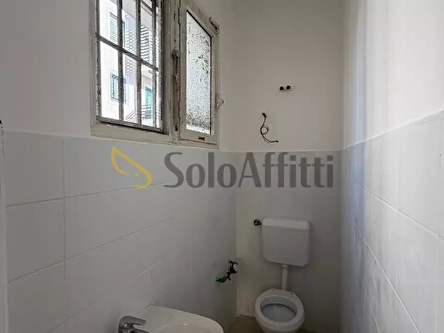 Immagine 3 di Locale commerciale in affitto  in Via Cristoforo Colombo a Nettuno