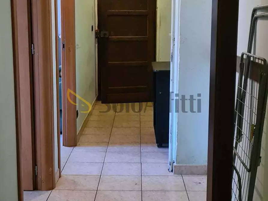 Immagine 15 di Bilocale in affitto  in Strada della Pronda a Torino