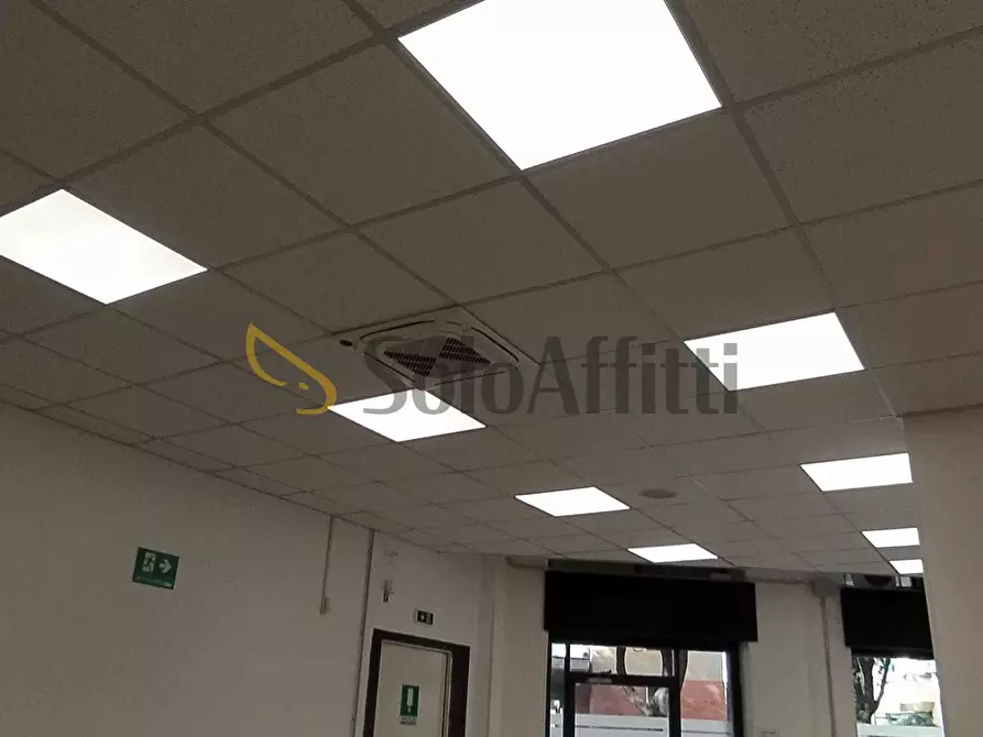 Immagine 11 di Ufficio in affitto  in Viale Guglielmo Oberdan a Terni