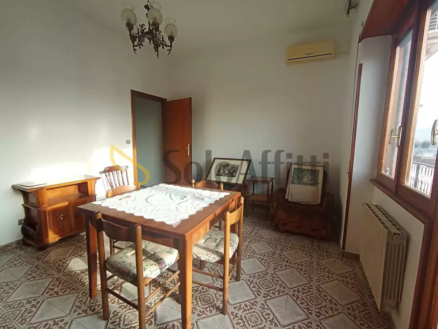 Immagine 16 di Quadrilocale in affitto  in Via Melpomene 44 a Roma