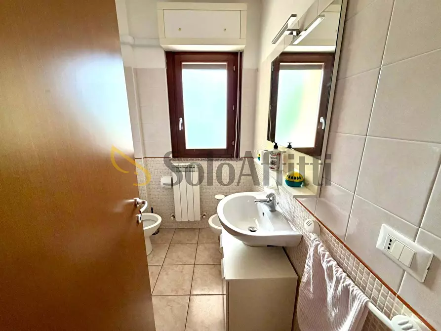 Immagine 15 di Bilocale in affitto  in Via Etruria 15 a Alba Adriatica