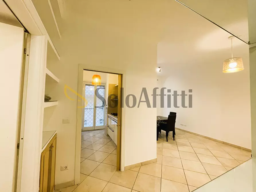 Immagine 7 di Bilocale in affitto  in Via di Val Tellina 110 a Roma