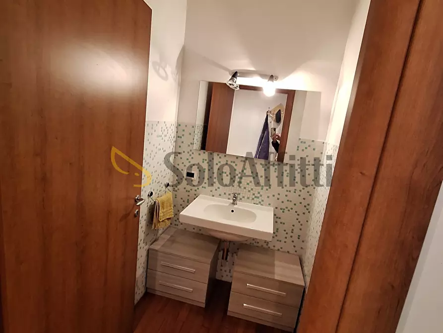 Immagine 8 di Bilocale in affitto  in Via Giovanni Marradi 169 a Livorno