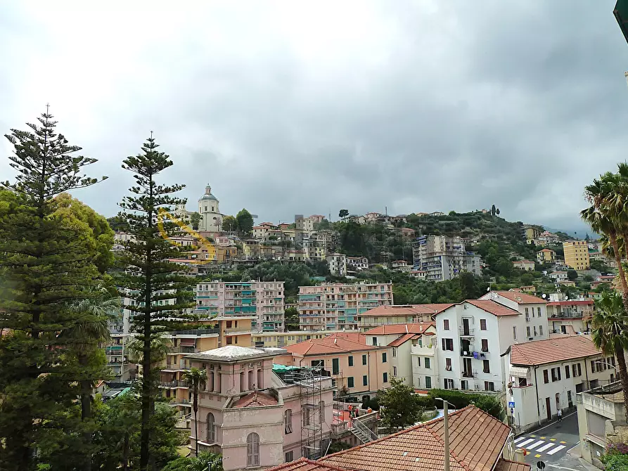 Immagine 24 di Quadrilocale in affitto  in Via Zeffiro Massa 326 a San Remo