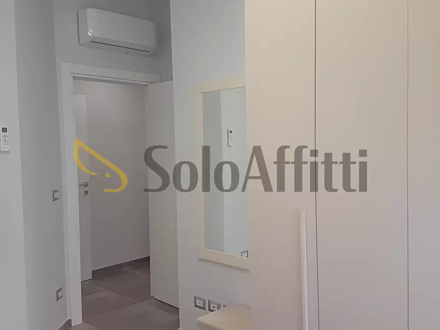 Immagine 6 di Stanza singola in affitto  a Catanzaro