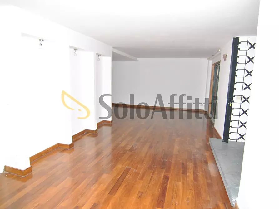 Immagine 27 di Casa indipendente in affitto  in Via di Montenero 191 a Livorno