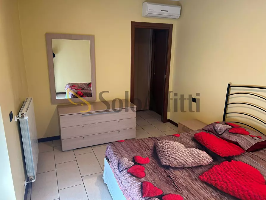 Immagine 9 di Bilocale in affitto  in luigi carcano 160 a Caronno Pertusella