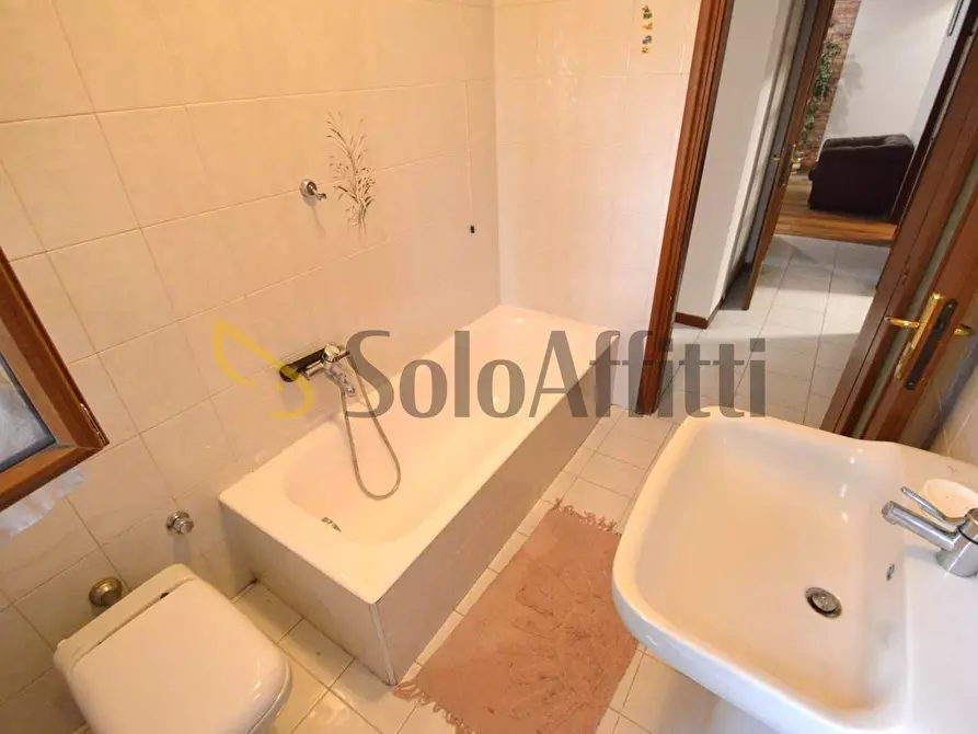 Immagine 22 di Trilocale in affitto  in Via Marche 53 a Pieve Emanuele