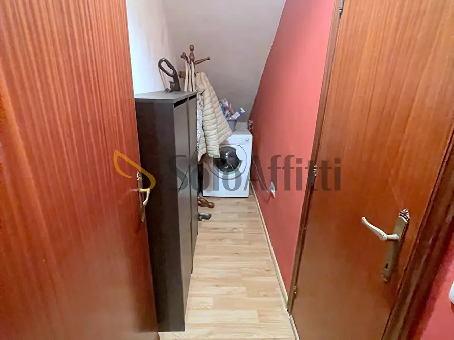 Immagine 14 di Bilocale in affitto  a Osimo