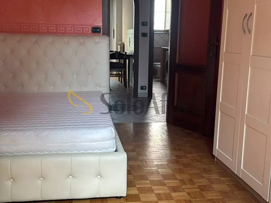 Immagine 10 di Bilocale in affitto  in Via Verolengo 165 a Torino