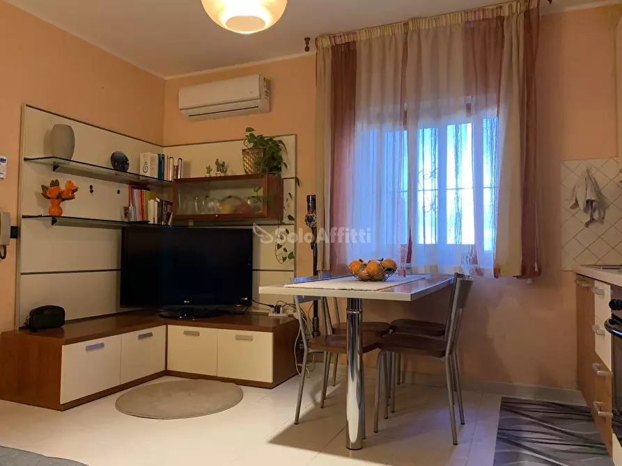 Immagine 2 di Bilocale in affitto  in Traversa Barlaam da Seminara 8 a Catanzaro