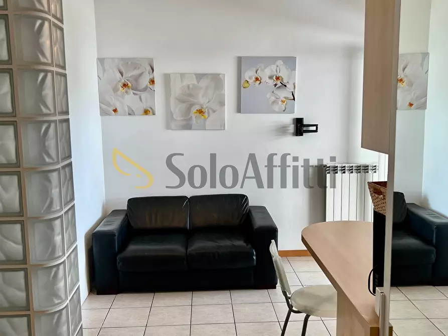 Immagine 8 di Bilocale in affitto  in Via Petrarca 24 a Tortoreto