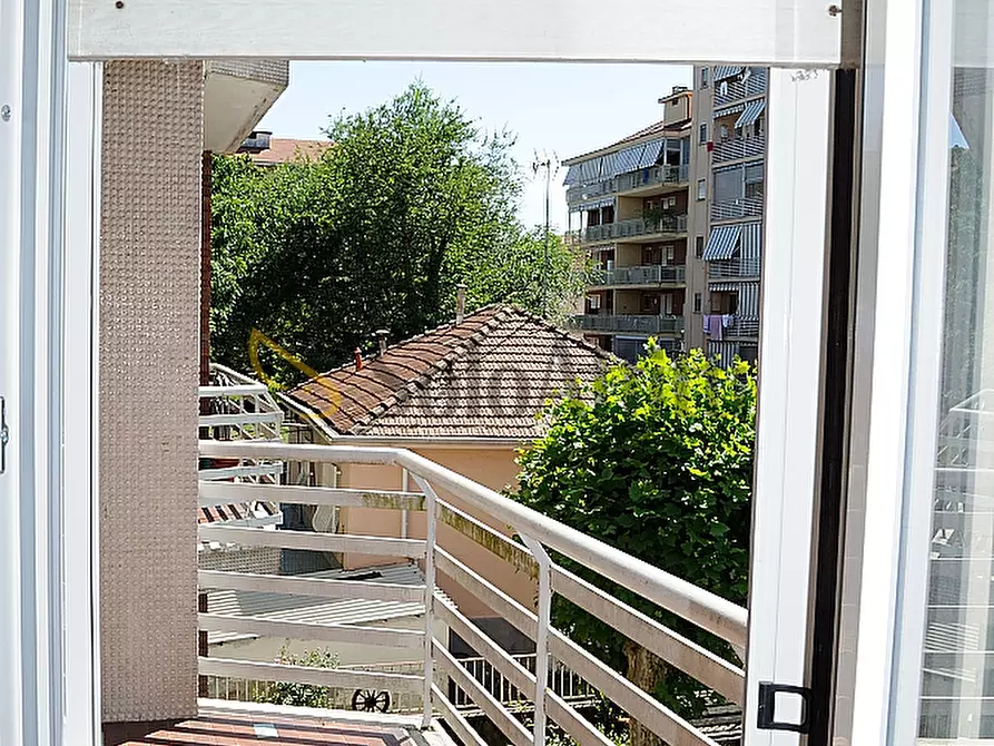 Immagine 4 di Trilocale in affitto  in Via Chiomo 25 a Settimo Torinese