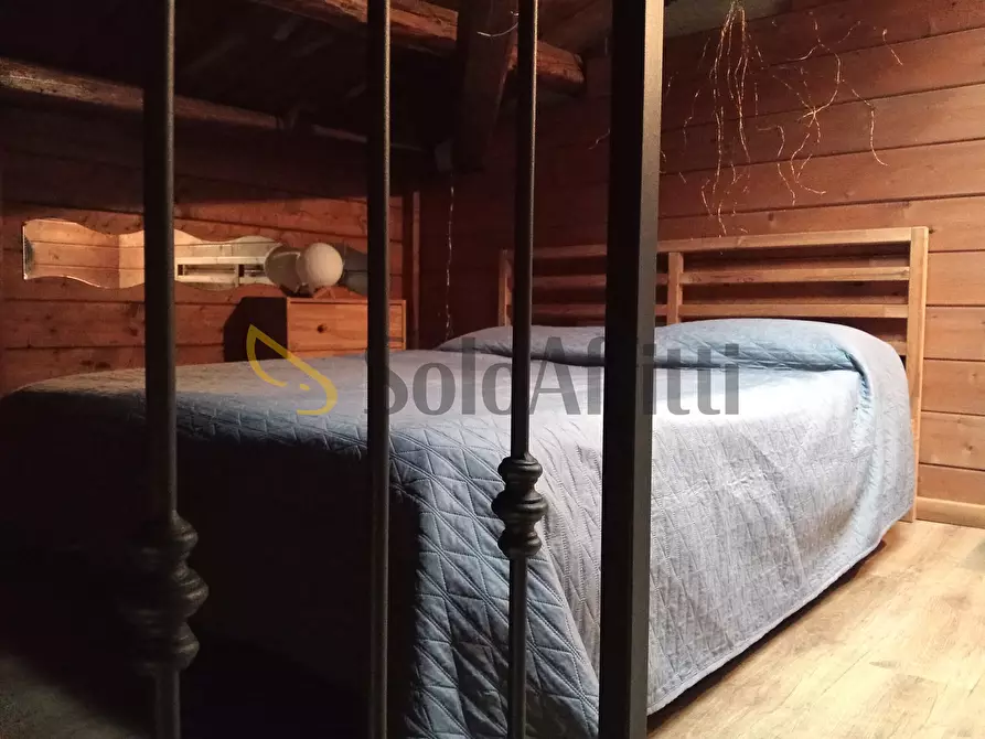 Immagine 13 di Bilocale in affitto  a Falconara Marittima