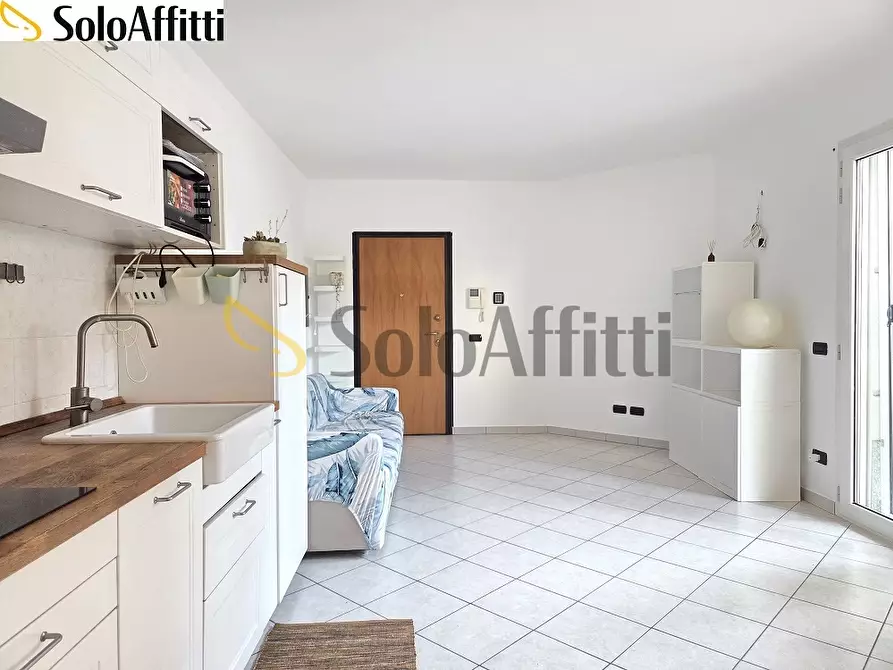 Immagine 3 di Bilocale in affitto  in Via Marzabotto 14 a Paderno Dugnano
