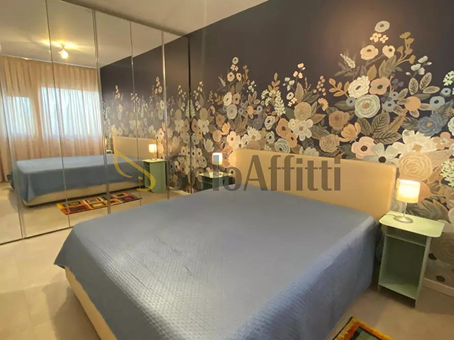 Immagine 24 di Quadrilocale in affitto  in Viale dei Mille 1 a Riccione