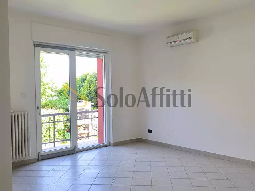 Immagine 17 di Quadrilocale in affitto  in Via Juvarra 9 a Chieri