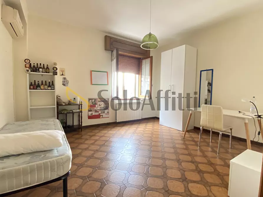 Immagine 7 di Stanza singola in affitto  a Catanzaro