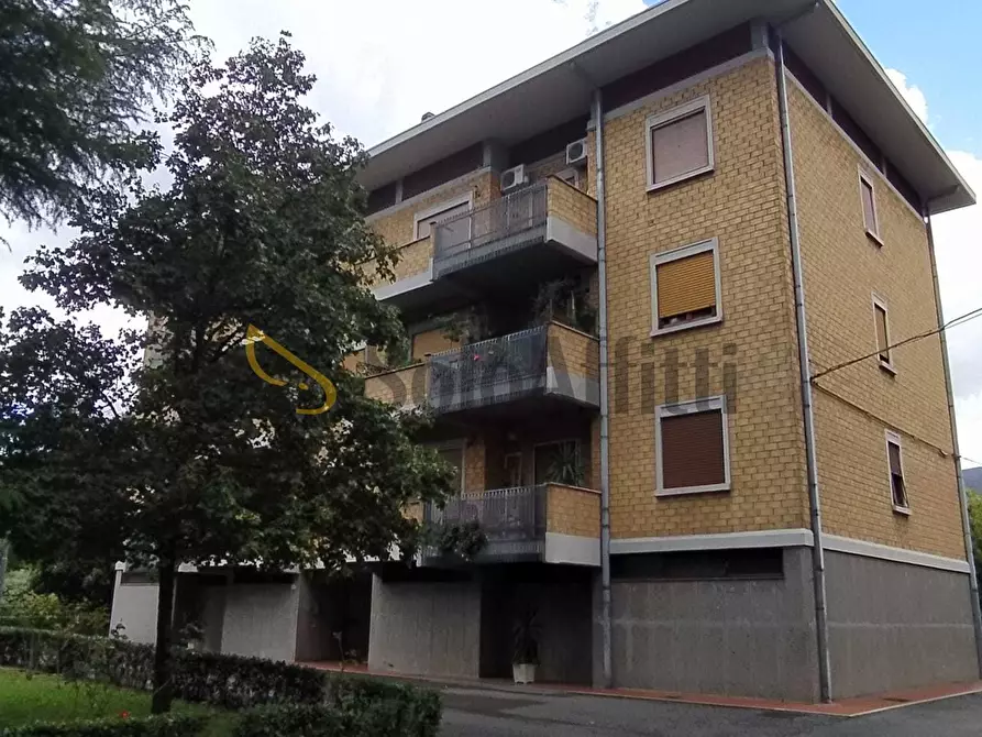 Immagine 1 di Trilocale in affitto  in Via degli Oleandri a Terni