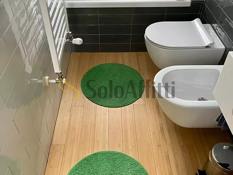 Immagine 39 di Bilocale in affitto  in Via Venarìa 75 a Torino