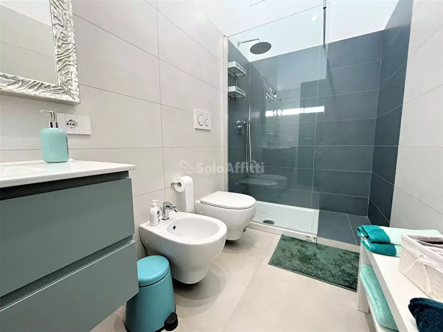 Immagine 8 di Mansarda in affitto  a Catanzaro