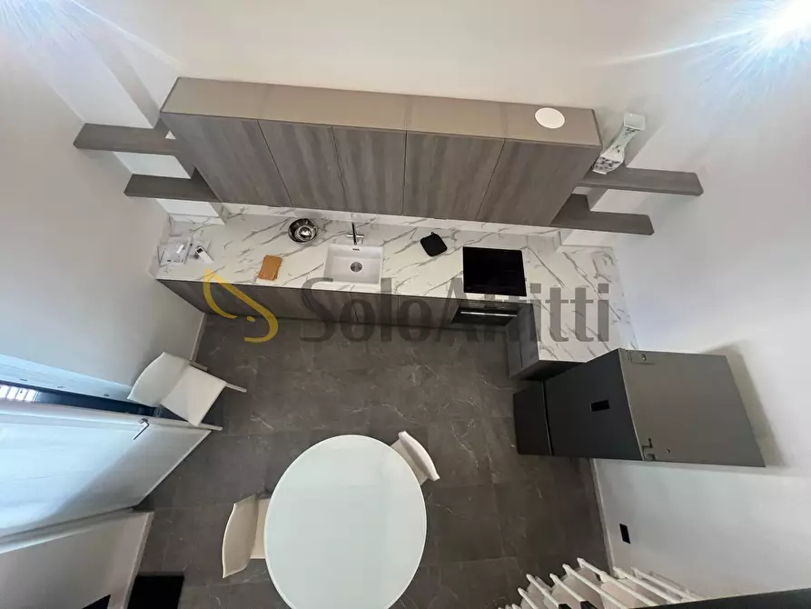 Immagine 3 di Bilocale in affitto  a Seregno