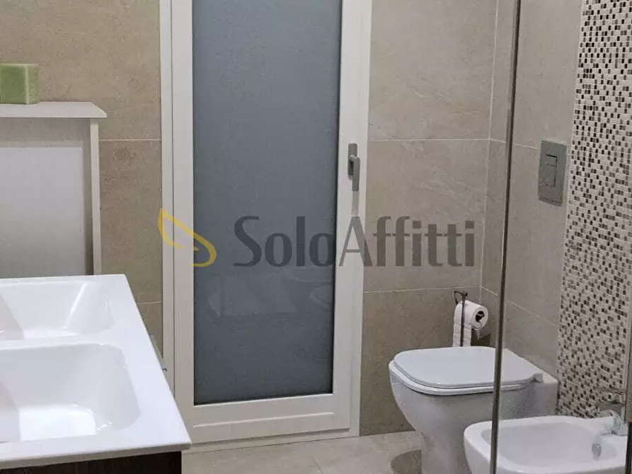 Immagine 12 di Trilocale in affitto  a Mascalucia