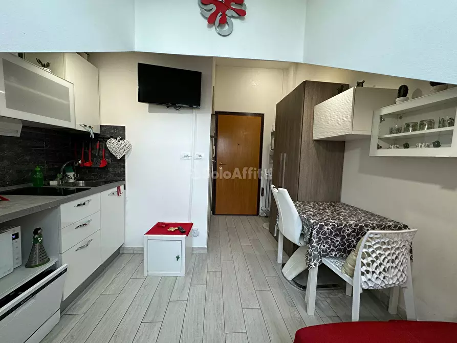 Immagine 3 di Monolocale in affitto  in Corso Vinzaglio a Torino