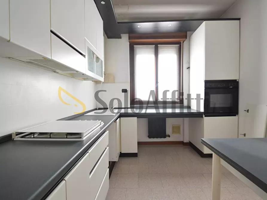 Immagine 8 di Trilocale in affitto  in Via Marche 2a a Pieve Emanuele