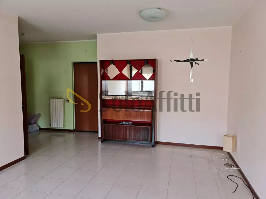 Immagine 5 di Bilocale in affitto  in Via Zaffaroni 16 a Gerenzano