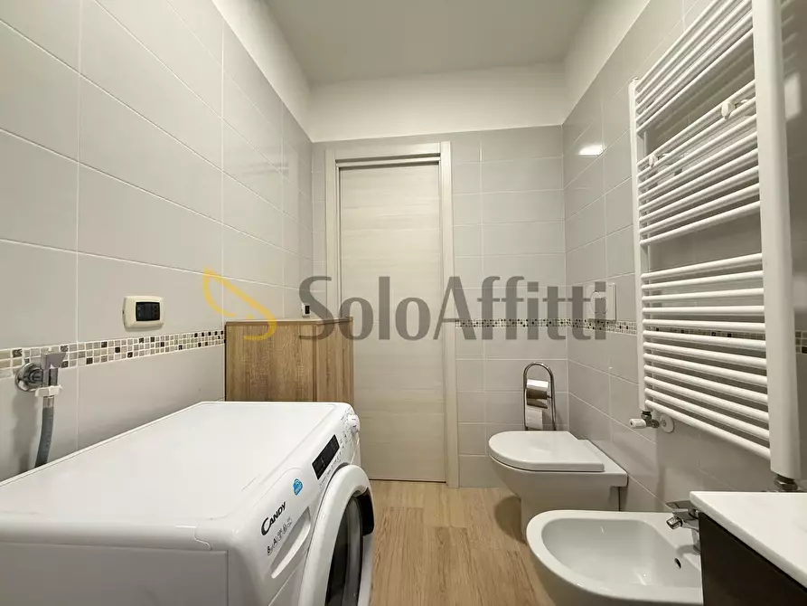 Immagine 35 di Trilocale in affitto  in Via Sant'Antonio da Padova 32 a Caserta