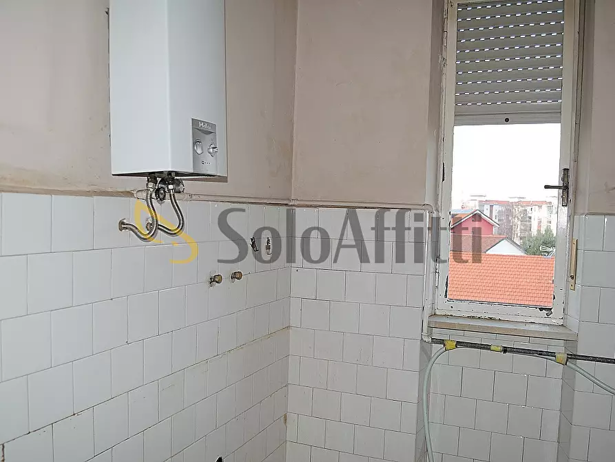 Immagine 14 di Trilocale in affitto  in Via Montello 2 a Settimo Torinese