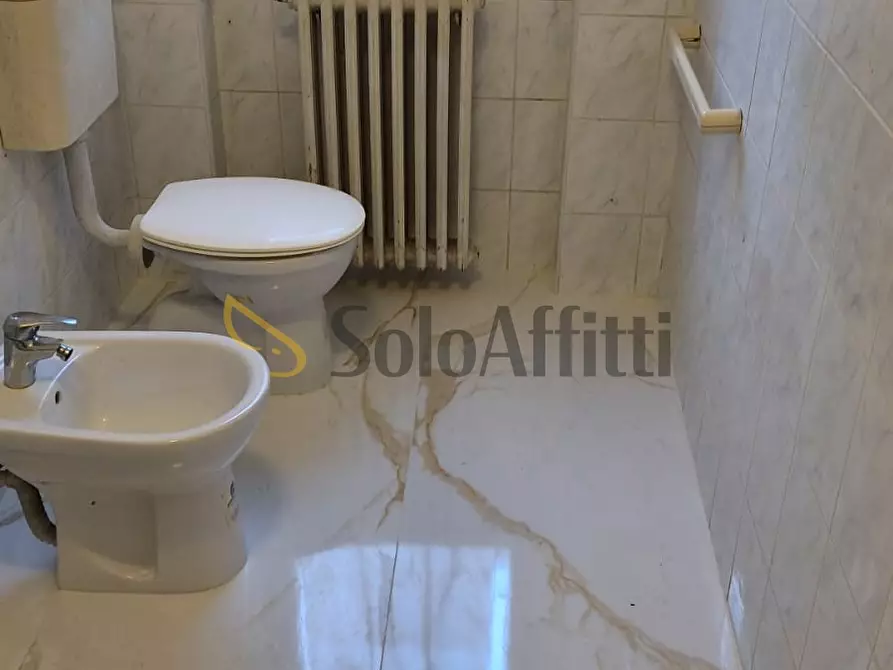 Immagine 10 di Bilocale in affitto  in Via Francesco Borromini 28 a Como