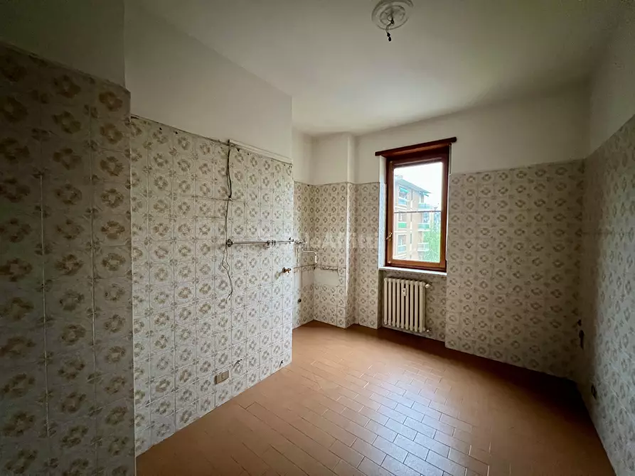 Immagine 14 di Quadrilocale in affitto  in Via Buratto 7 a Ciriè