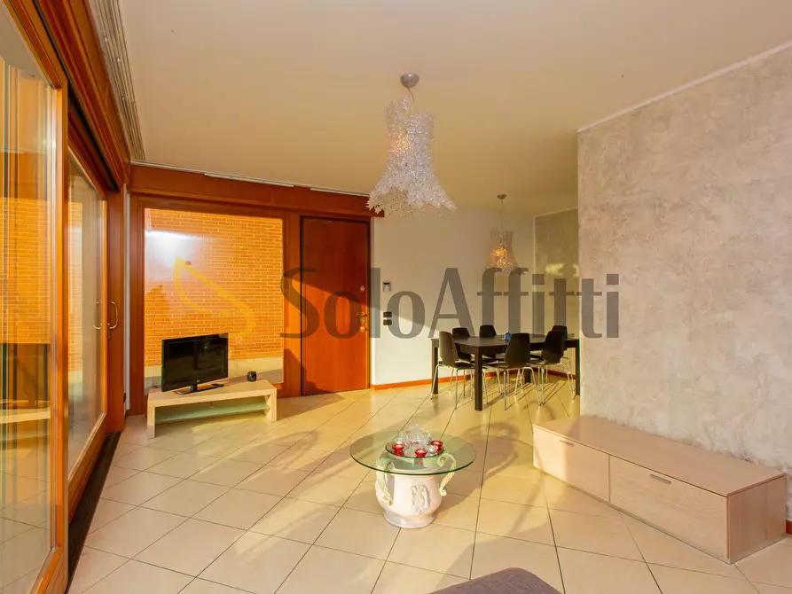 Immagine 4 di Villetta a schiera in affitto  in Via Bienate 4 a Busto Arsizio