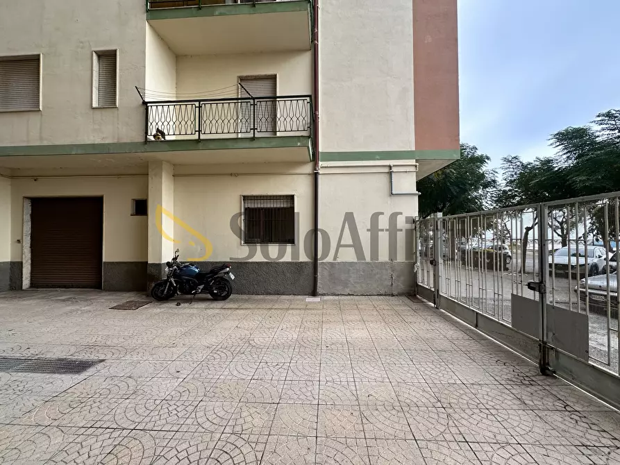 Immagine 4 di Locale commerciale in affitto  in Via Lungomare Stefano Pugliese 31 a Catanzaro