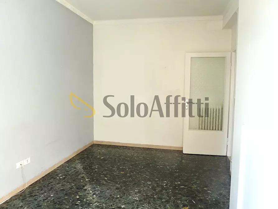 Immagine 10 di Trilocale in affitto  a San Remo