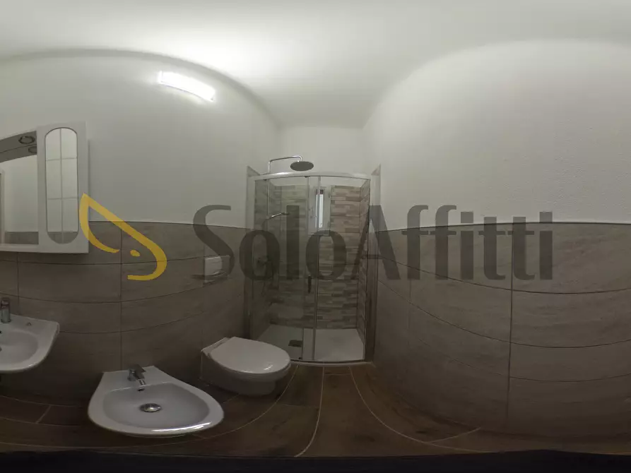 Immagine 14 di Trilocale in affitto  in Viva foscolo 32 a Pavia