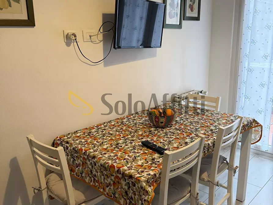 Immagine 4 di Bilocale in affitto  in Via Bainsizza 87 a Caronno Pertusella