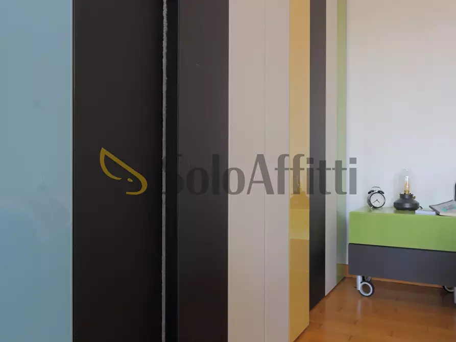 Immagine 21 di Bilocale in affitto  in Via Gressoney 7 a Milano
