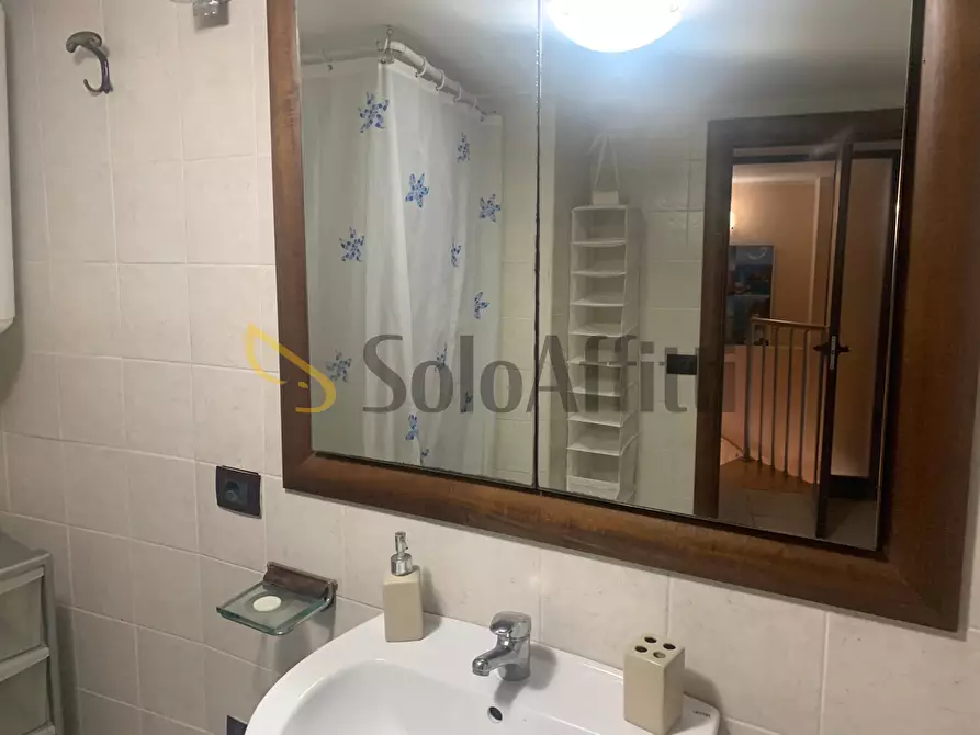 Immagine 13 di Bilocale in affitto  in Via Bonanno 22 a Catania