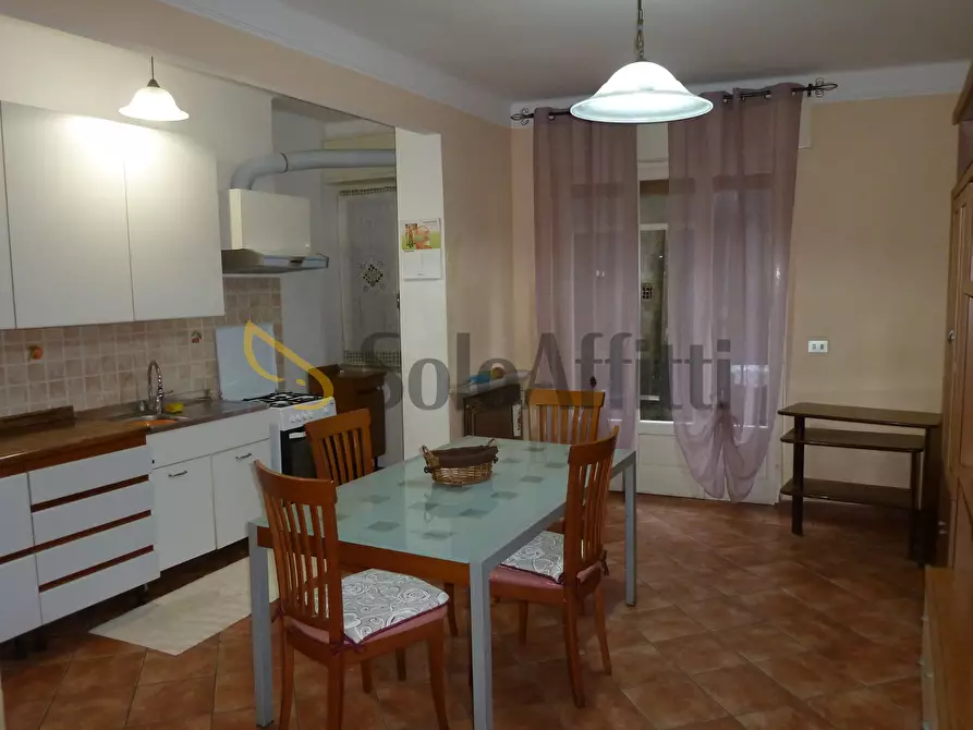 Immagine 1 di Bilocale in affitto  in Via Zefiro Massa 299 a San Remo