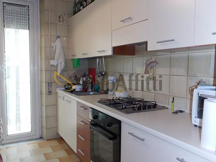 Immagine 2 di Stanza singola in affitto  a Catanzaro