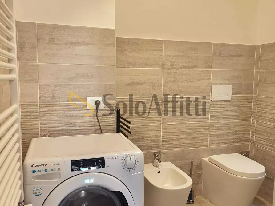 Immagine 11 di Pentalocale in affitto  in Corso Duca degli Abruzzi 51 a Torino