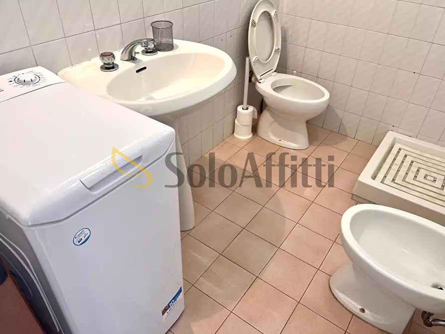 Immagine 16 di Monolocale in affitto  in Via Cavour 85 a Alba Adriatica